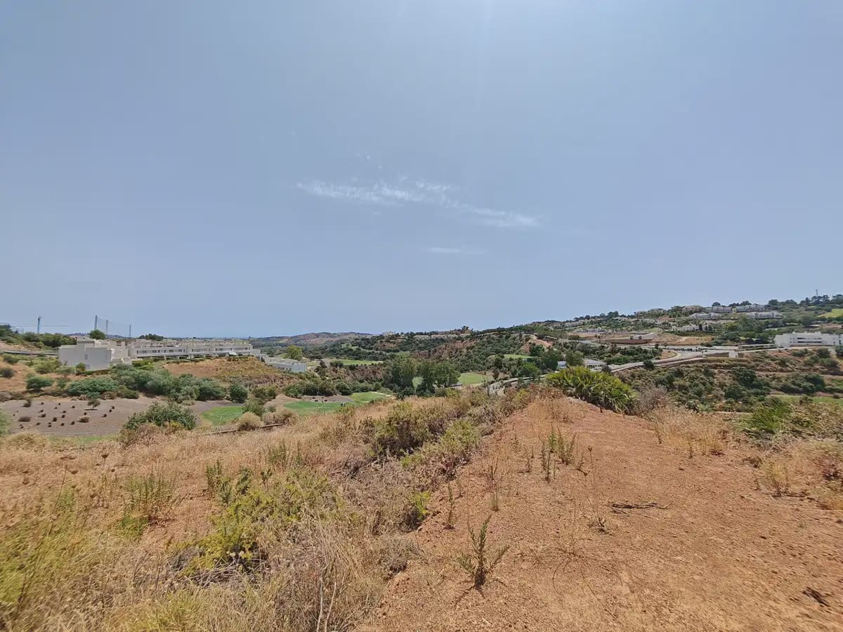 Villa til salgs i Mijas med svømmebasseng garasje - € 685 000 (Ref: 9977541)