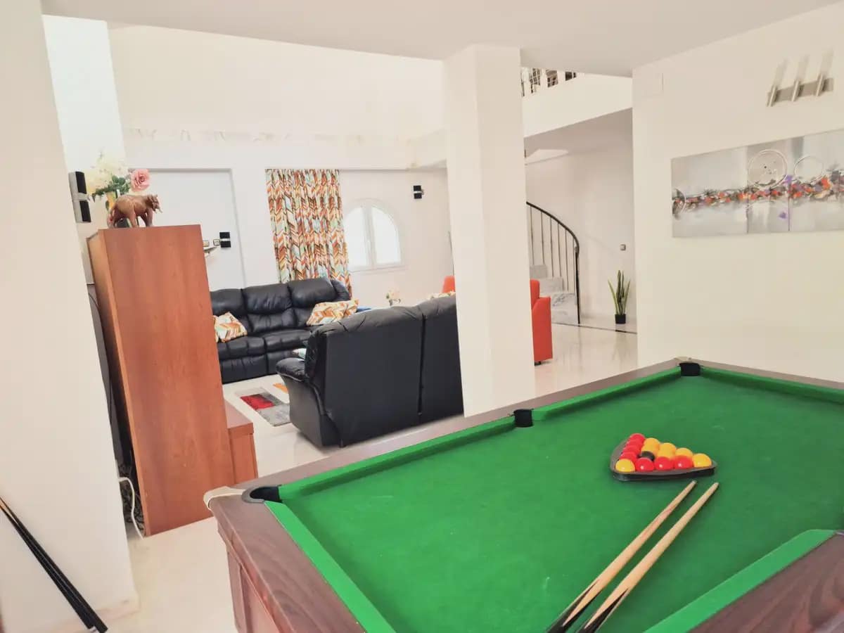 4 soverom Penthouse til salgs i Torremolinos med svømmebasseng garasje - € 849 000 (Ref: 9977542)