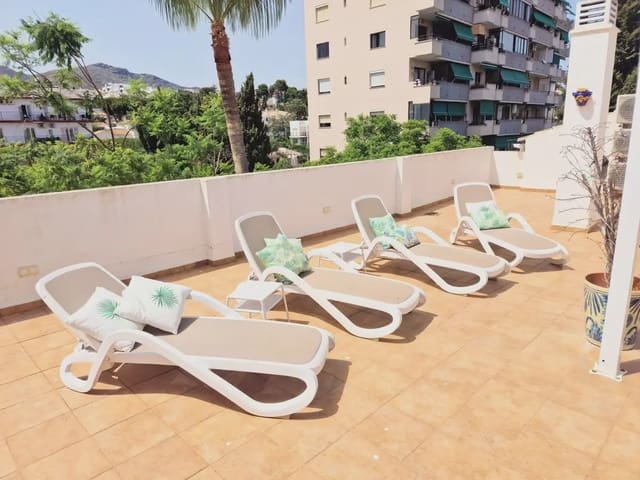 4 soverom Penthouse til salgs i Torremolinos med svømmebasseng garasje - € 849 000 (Ref: 9977542)