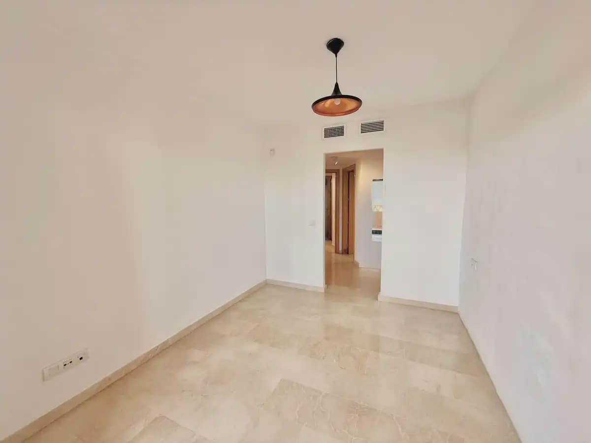 2 sypialnia Apartament na sprzedaż w Fuengirola z basenem garażem - 299 000 € (Ref: 9977543)