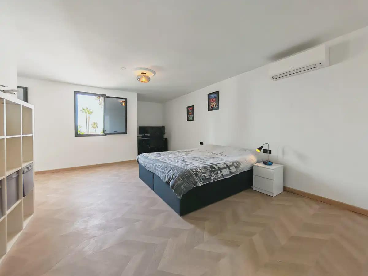 8 sypialnia Willa na sprzedaż w Marbella z basenem garażem - 2 450 000 € (Ref: 9979118)