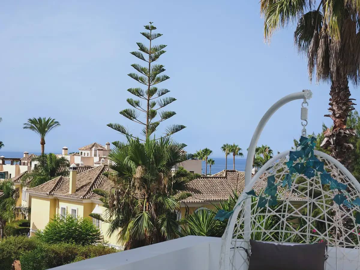 8 sypialnia Willa na sprzedaż w Marbella z basenem garażem - 2 450 000 € (Ref: 9979118)