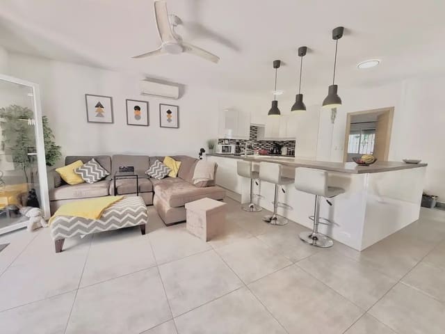 Pareado de 3 habitaciones en Arroyo de la Miel, Benalmádena en venta con piscina garaje - 625.000 € (Ref: 9983342)