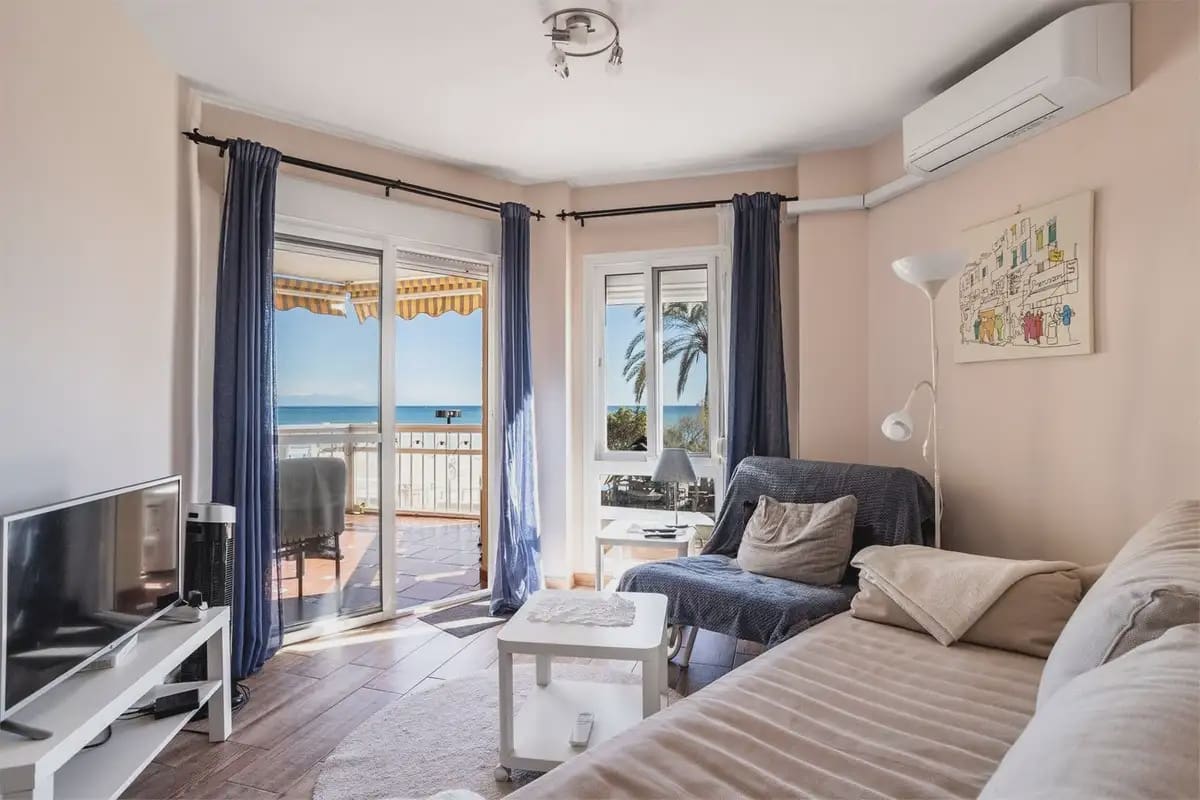 1 sovrum Strandlägenhet till salu i Fuengirola - 310 000 € (Ref: 9983343)