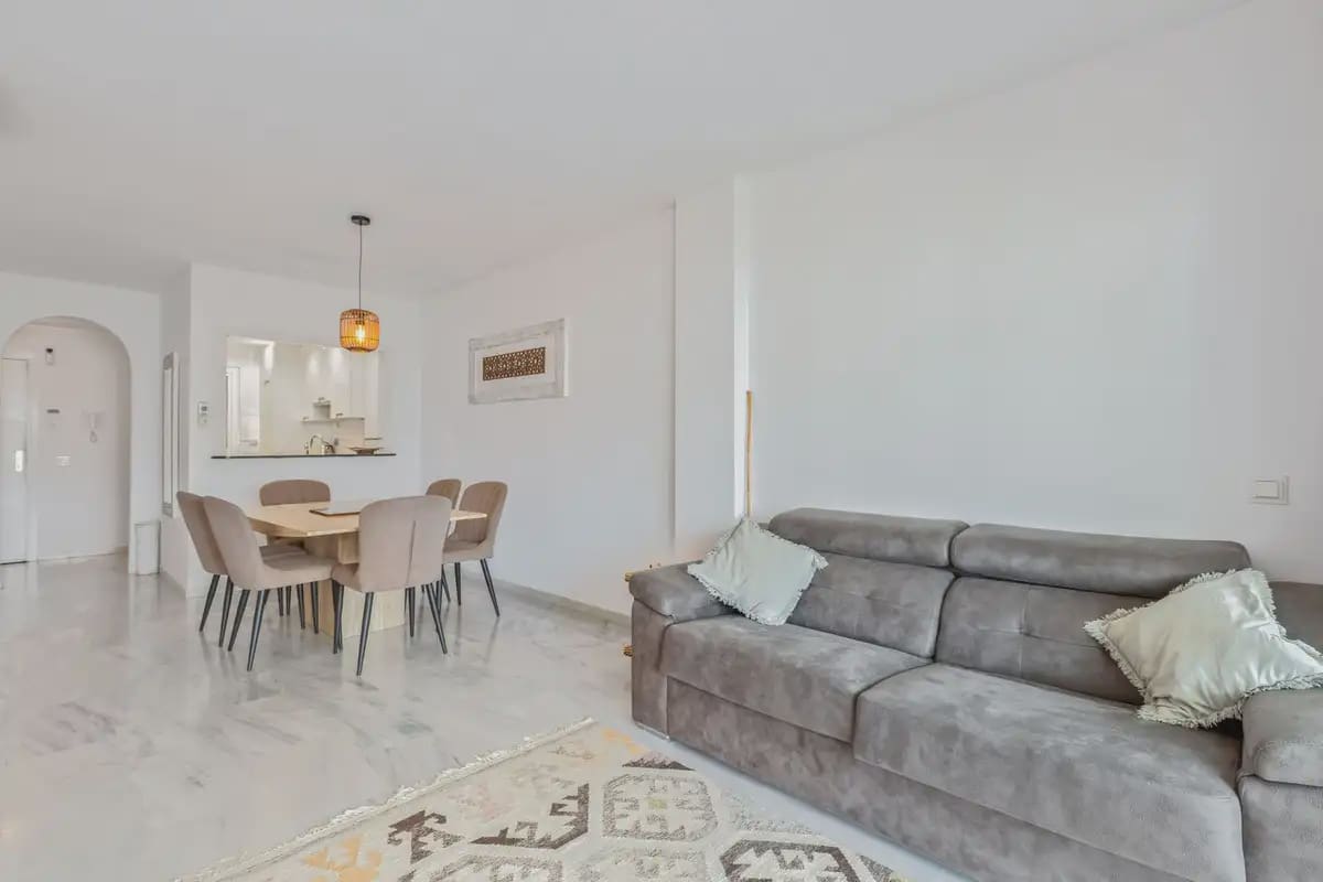 2 makuuhuone Huoneisto myytävänä paikassa Mijas mukana uima-altaan 
autotalli - 369 000 € (Ref: 9985649)