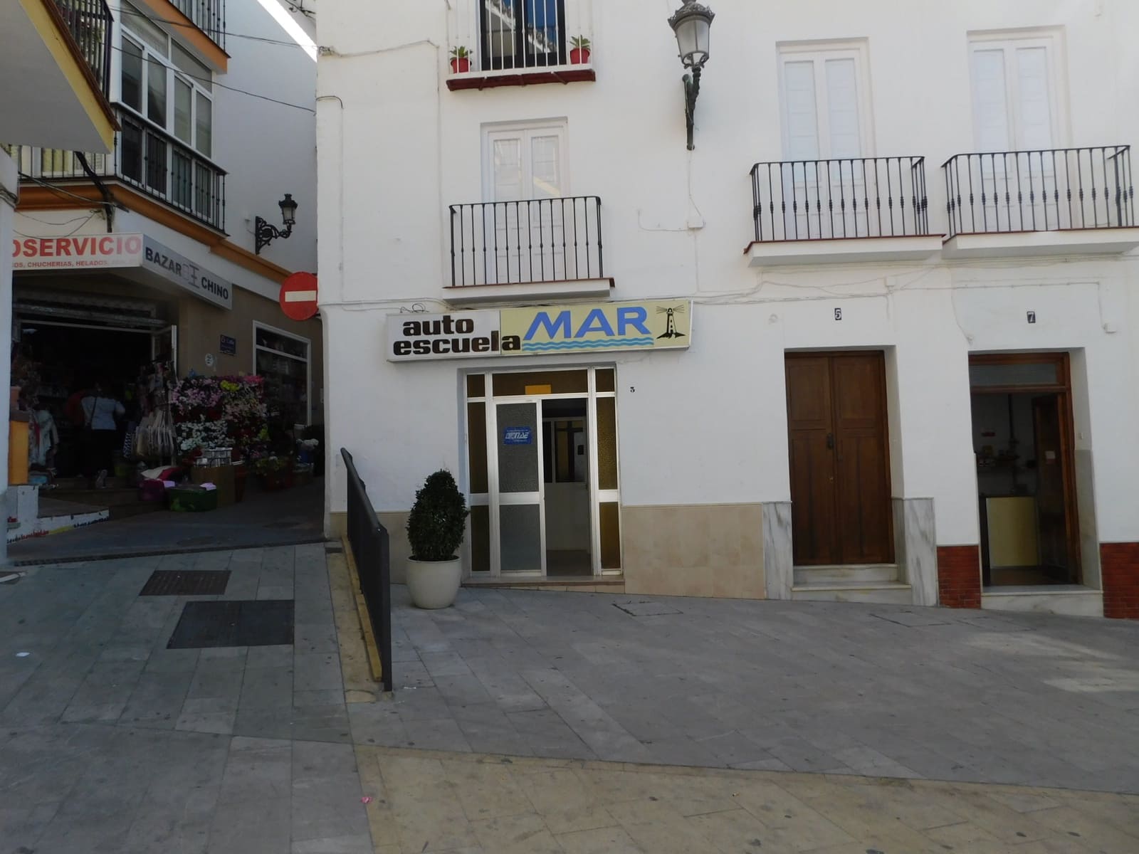 Commercieel te koop in Torrox - € 105.000 (Ref: 5119123)
