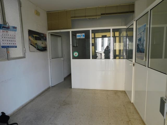 Erhverv til salg i Torrox - € 105.000 (Ref: 5119123)