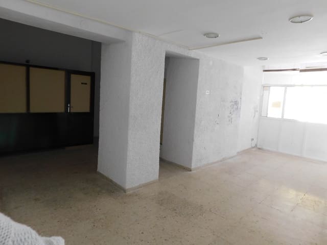 Erhverv til salg i Torrox - € 105.000 (Ref: 5119123)