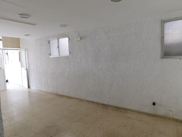 Erhverv til salg i Torrox - € 105.000 (Ref: 5119123)