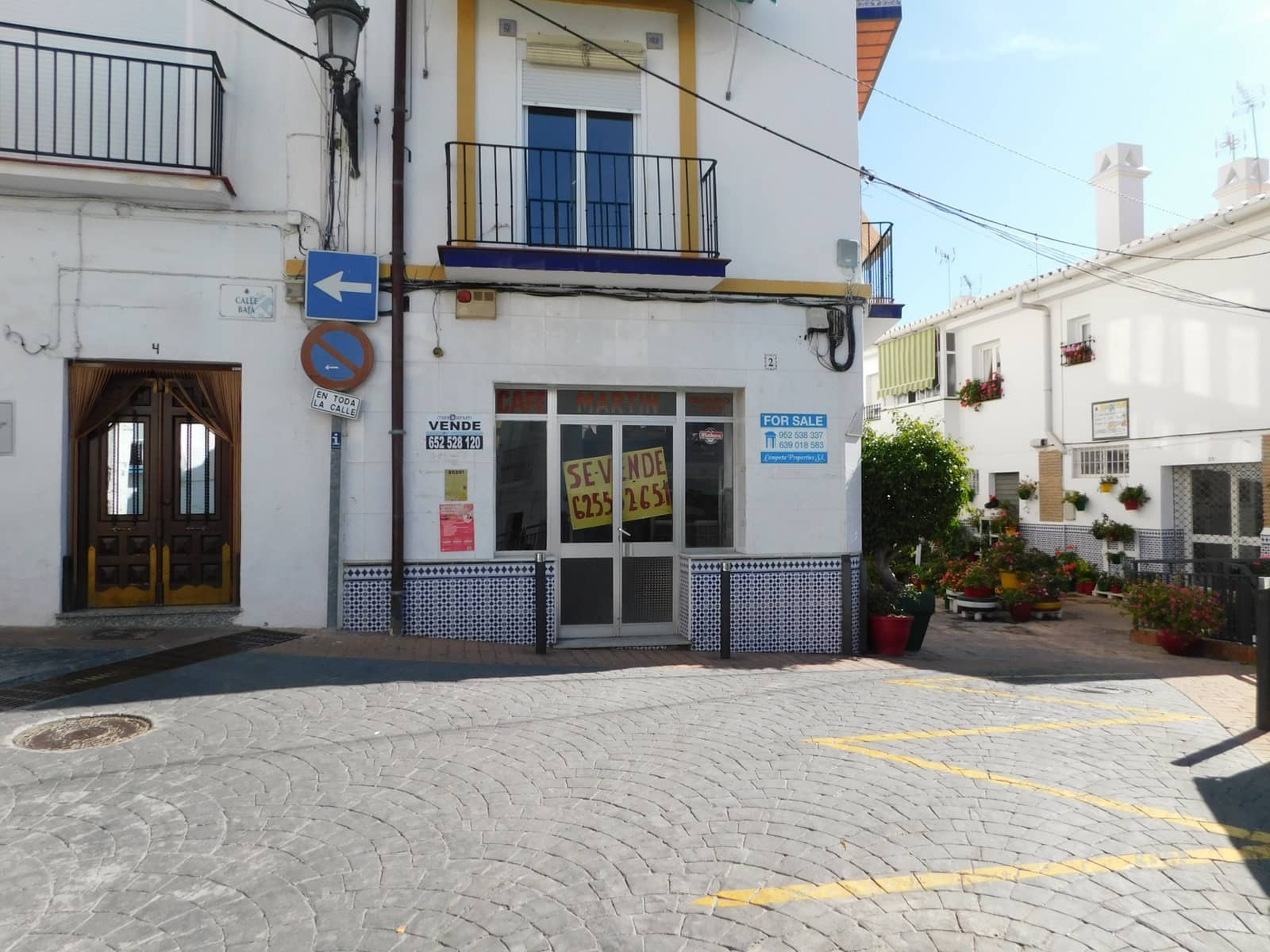 Kaupallinen myytävänä paikassa Torrox - 155 000 € (Ref: 5119124)