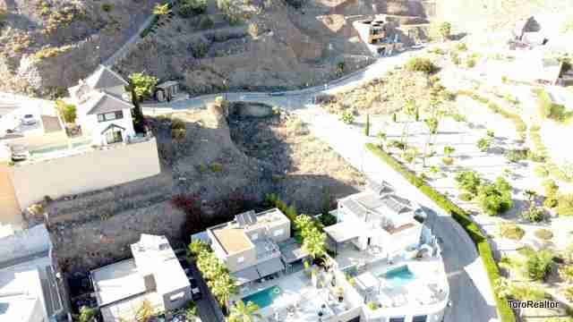 Mark till salu i El Peñoncillo, Torrox - 99 000 € (Ref: 7816437)