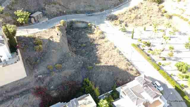 Mark till salu i El Peñoncillo, Torrox - 99 000 € (Ref: 7816437)