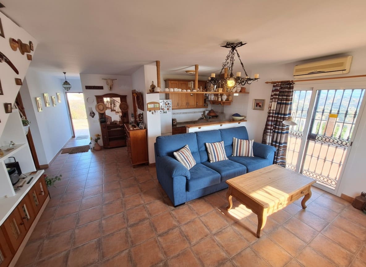 Finca/Landgut zu verkaufen in Torrox mit Garage - 440.000 € (Ref: 9219490)