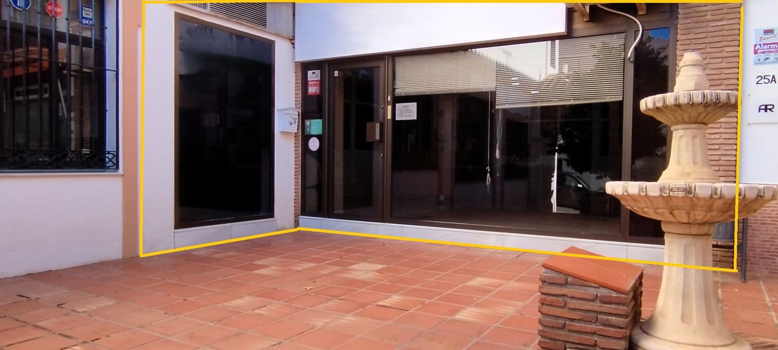 8 sypialnia Komercyjne na sprzedaż w Torrox - 220 000 € (Ref: 9447165)