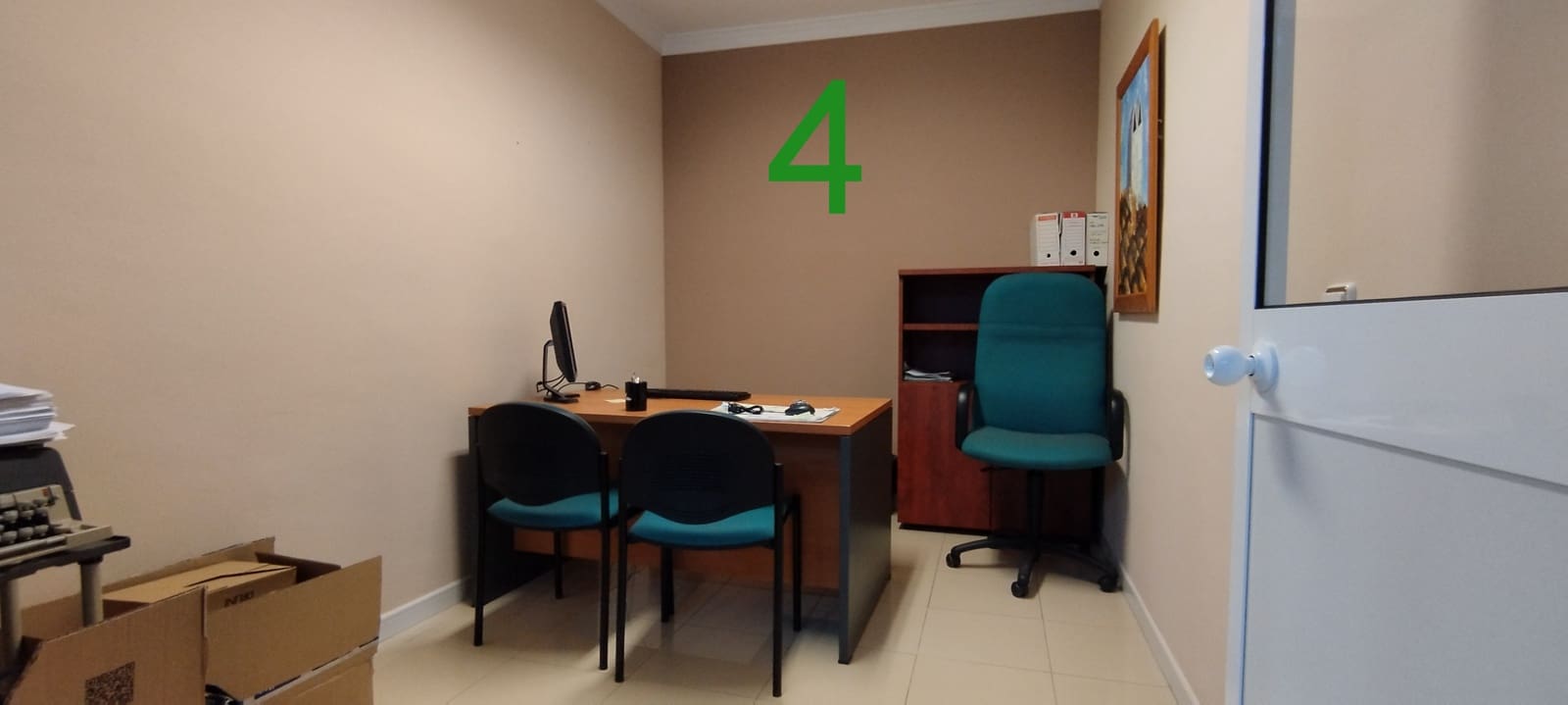 8 sypialnia Komercyjne na sprzedaż w Torrox - 220 000 € (Ref: 9447165)