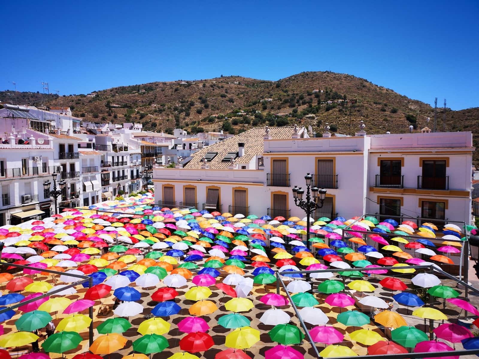 8 sypialnia Komercyjne na sprzedaż w Torrox - 220 000 € (Ref: 9447165)