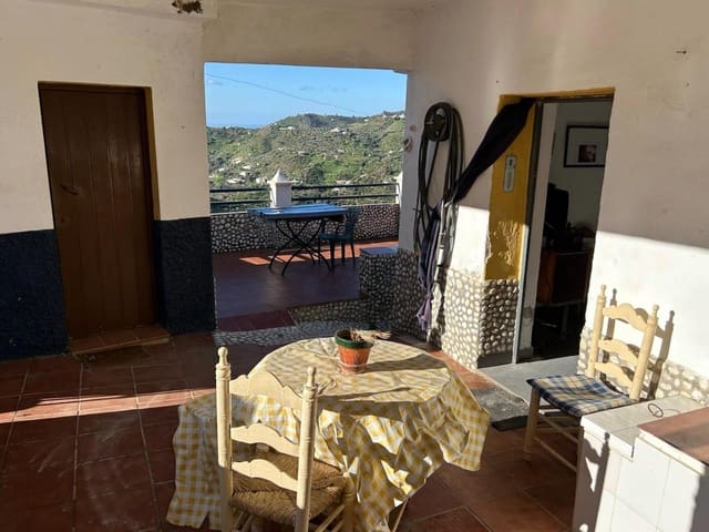 2 slaapkamer Finca/Landhuis te koop in Torrox Pueblo, Torrox met zwembad garage - € 268.000 (Ref: 9634690)