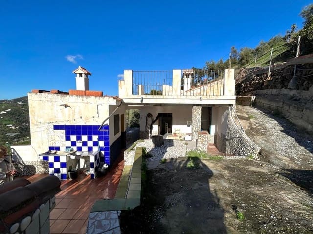 2 slaapkamer Finca/Landhuis te koop in Torrox Pueblo, Torrox met zwembad garage - € 268.000 (Ref: 9634690)
