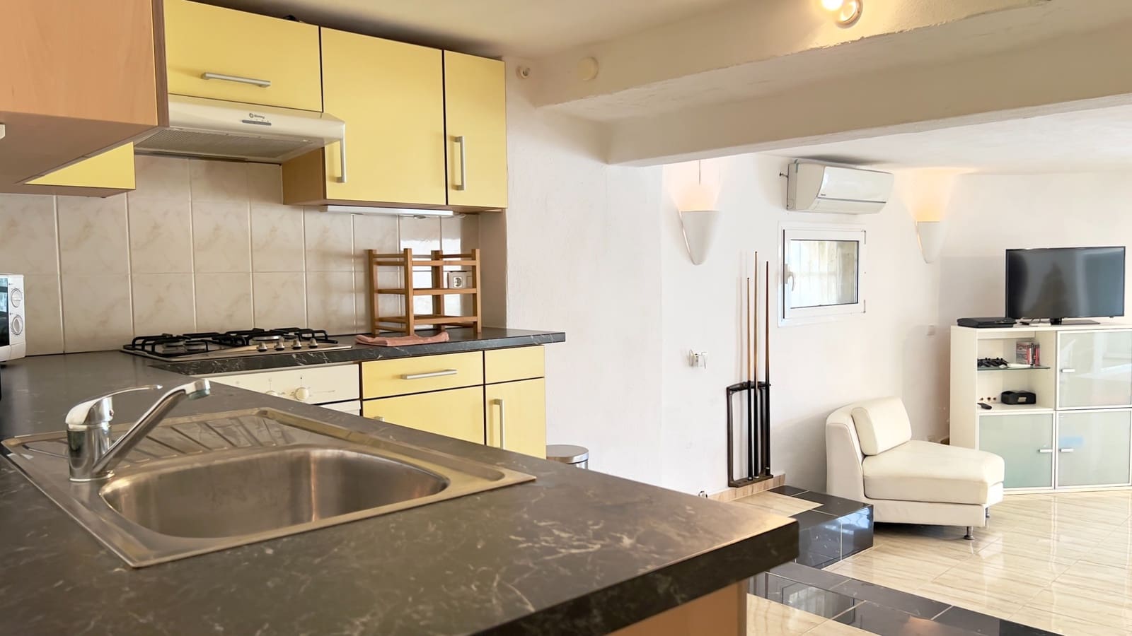 5 soveværelse Villa til salg i Moraira med swimmingpool garage - € 790.000 (Ref: 10041968)