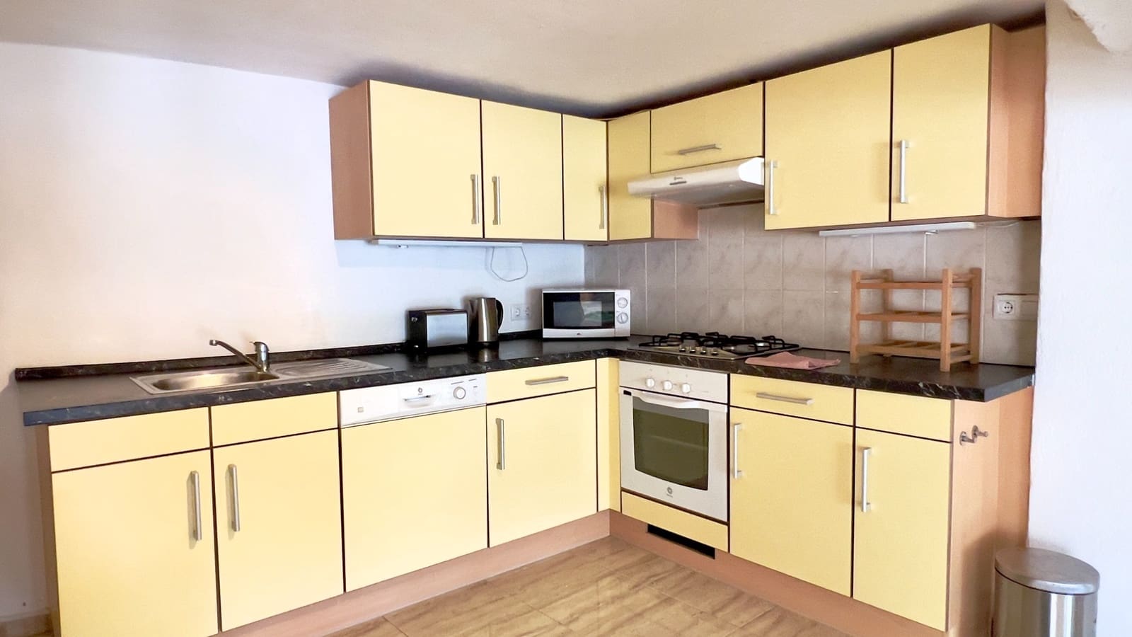 5 soveværelse Villa til salg i Moraira med swimmingpool garage - € 790.000 (Ref: 10041968)
