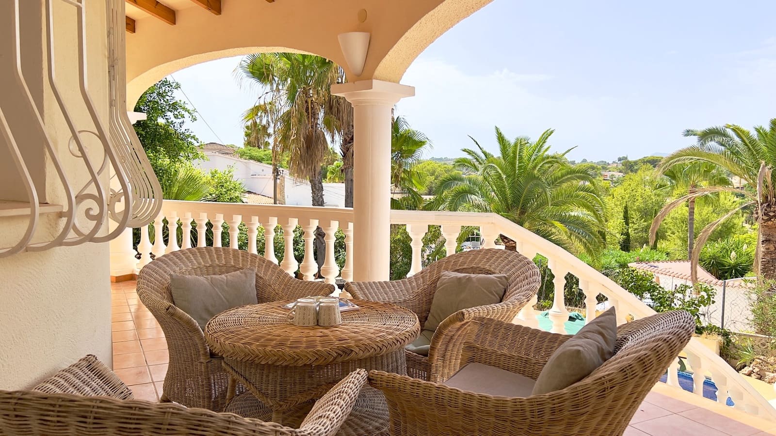5 soveværelse Villa til salg i Moraira med swimmingpool garage - € 790.000 (Ref: 10041968)