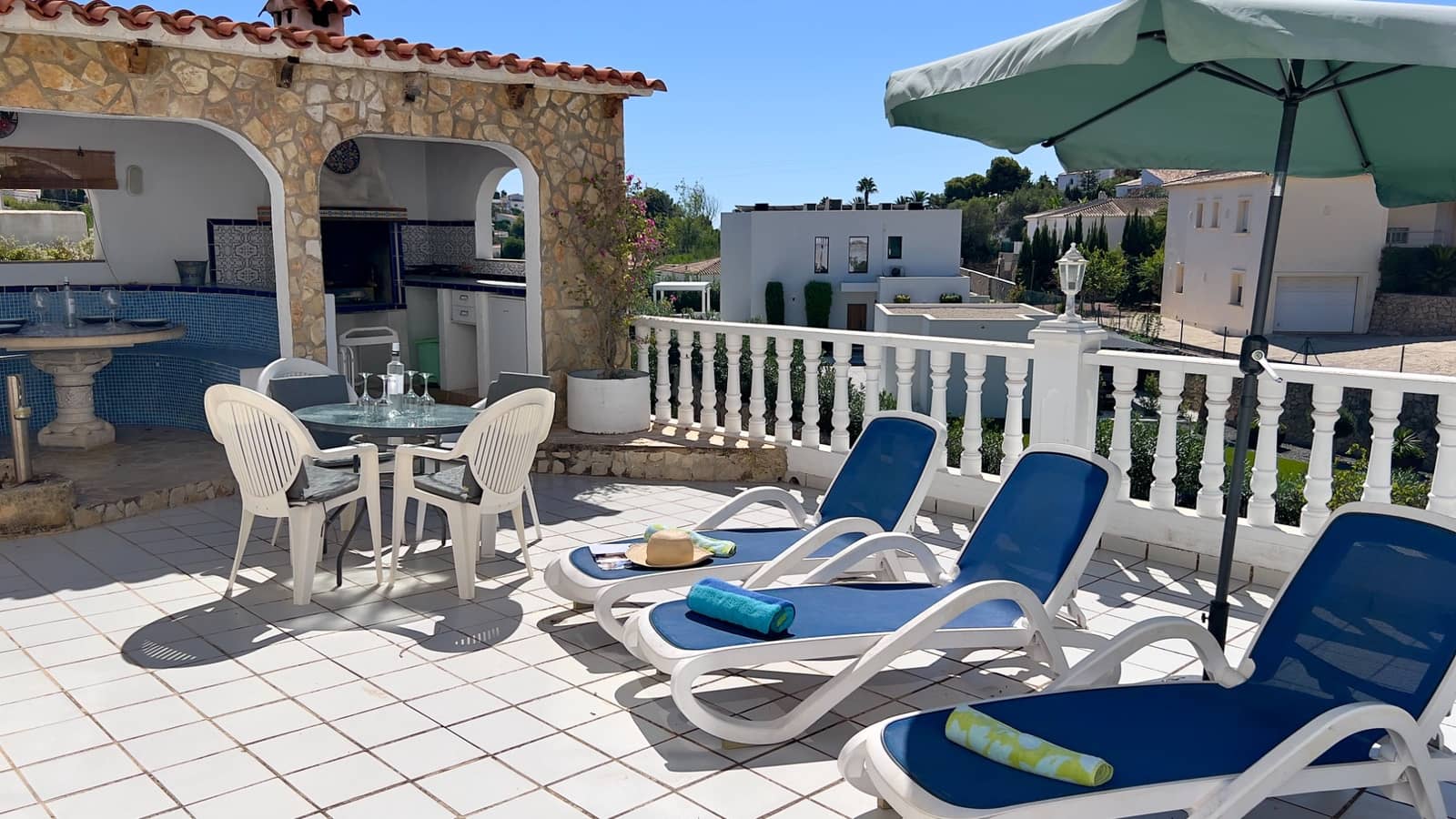 4 Zimmer Villa zu verkaufen in Benissa mit Pool Garage - 599.000 € (Ref: 10079902)
