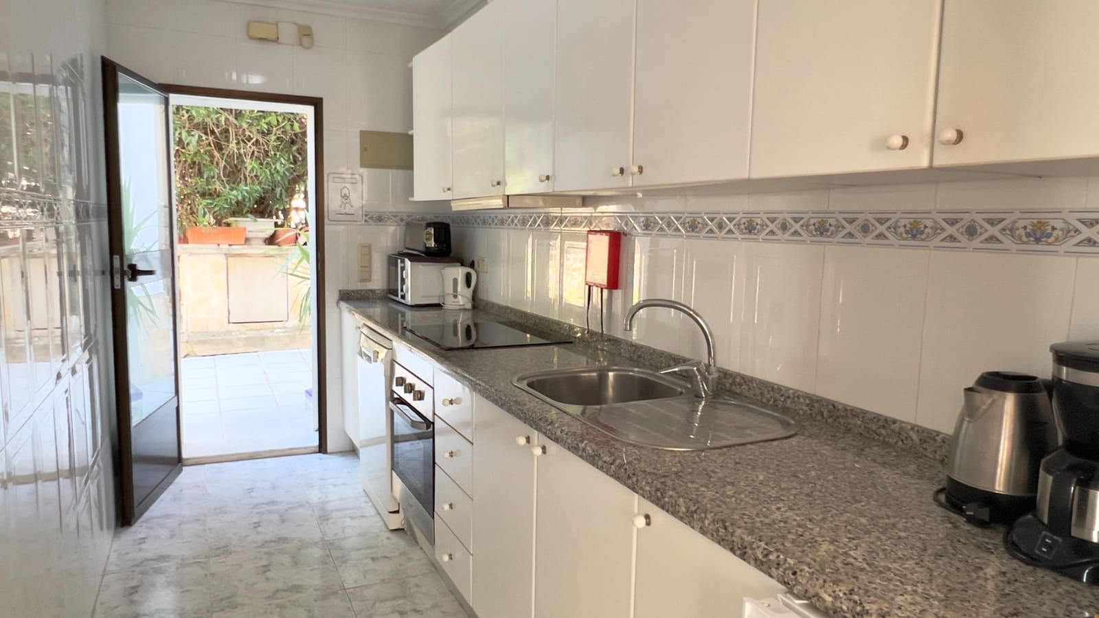 4 Zimmer Villa zu verkaufen in Benissa mit Pool Garage - 599.000 € (Ref: 10079902)