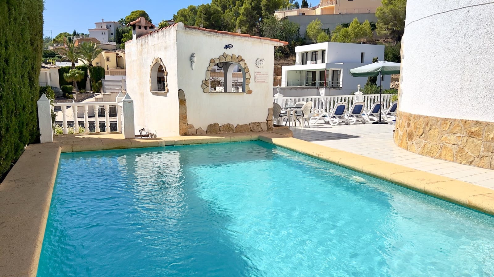 4 Zimmer Villa zu verkaufen in Benissa mit Pool Garage - 599.000 € (Ref: 10079902)
