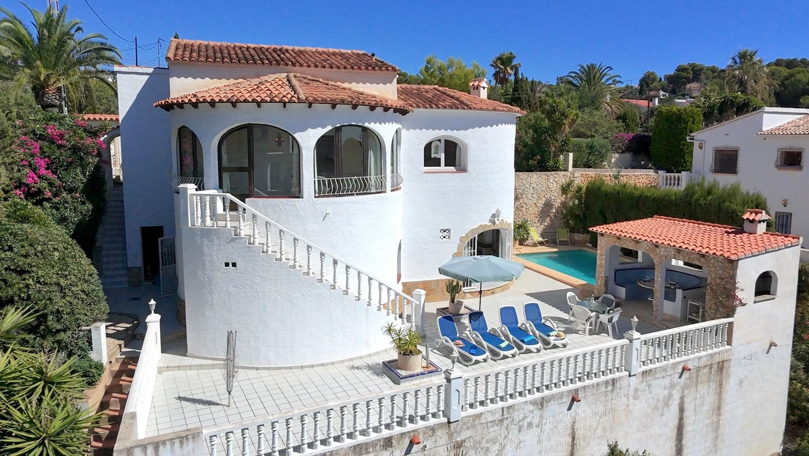 4 Zimmer Villa zu verkaufen in Benissa mit Pool Garage - 599.000 € (Ref: 10079902)