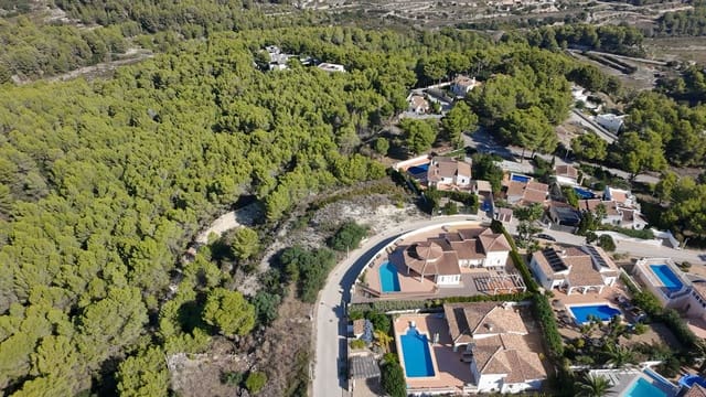 Tontti myytävänä paikassa Benimeit - Tabaira, Teulada-Moraira - 350 000 € (Ref: 10112359)