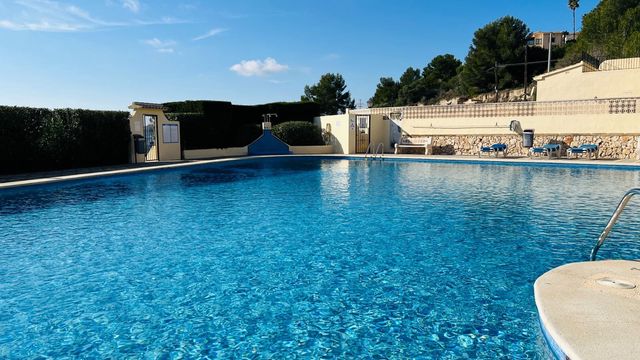 2 camera da letto Attico in vendita in Teulada Pueblo, Teulada-Moraira con piscina - 245.000 € (Rif: 10124980)