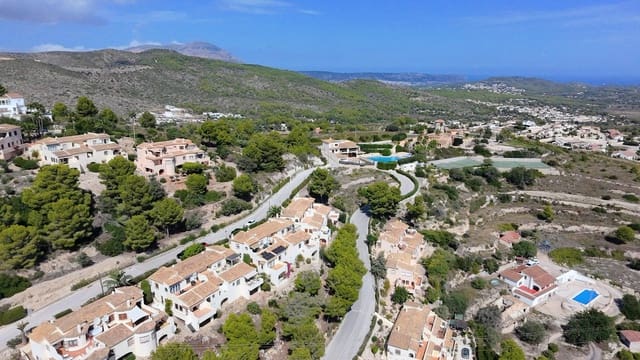 2 soveværelse Penthouse til salg i Teulada Pueblo, Teulada-Moraira med swimmingpool - € 245.000 (Ref: 10124980)