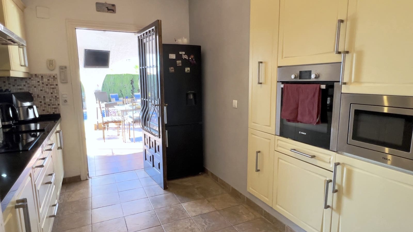 Chalet de 3 habitaciones en Benissa en venta con piscina garaje - 695.000 € (Ref: 10133462)