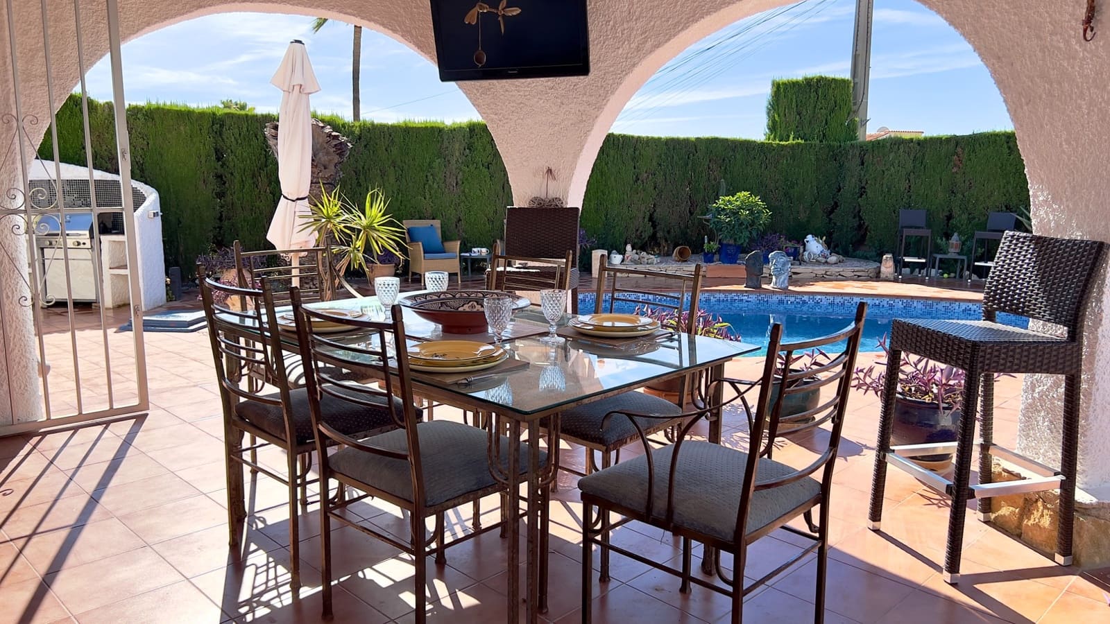 Chalet de 3 habitaciones en Benissa en venta con piscina garaje - 695.000 € (Ref: 10133462)