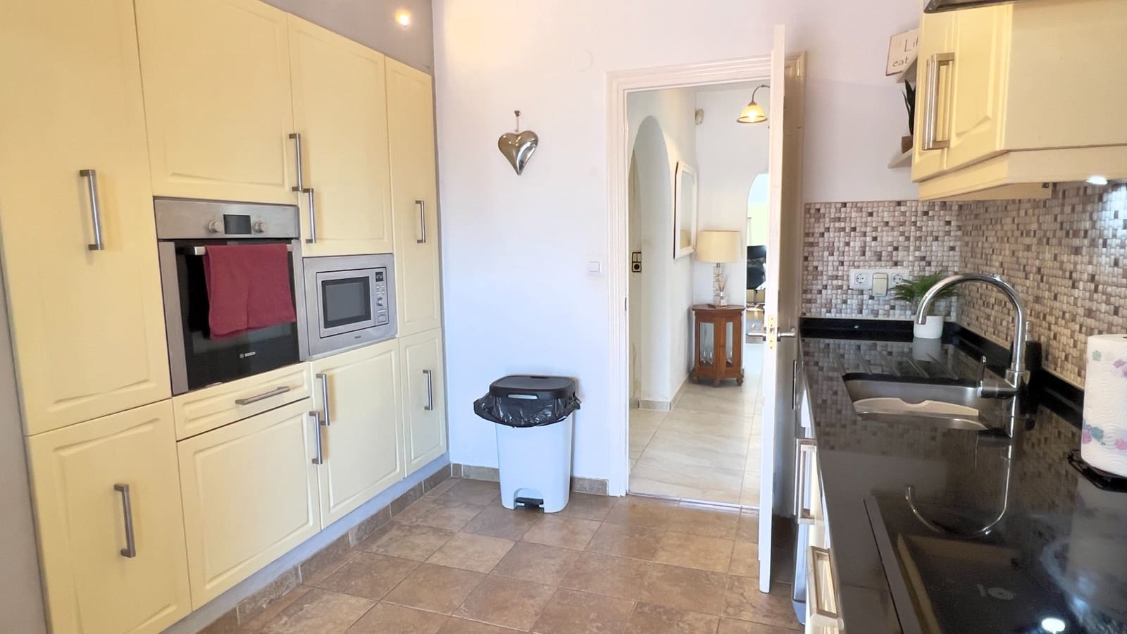 Chalet de 3 habitaciones en Benissa en venta con piscina garaje - 695.000 € (Ref: 10133462)