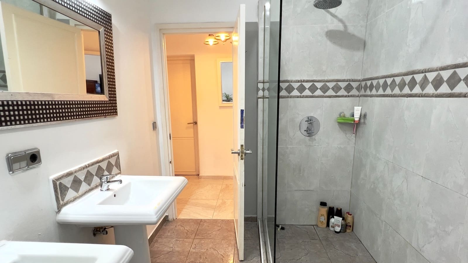 Chalet de 3 habitaciones en Benissa en venta con piscina garaje - 695.000 € (Ref: 10133462)