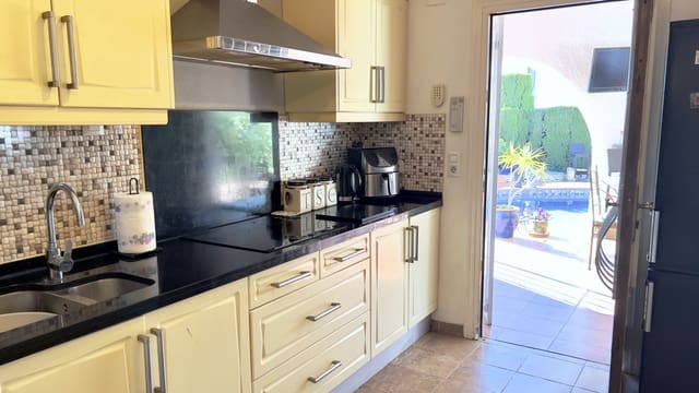 3 camera da letto Villa in vendita in Benissa con piscina garage - 695.000 € (Rif: 10133462)