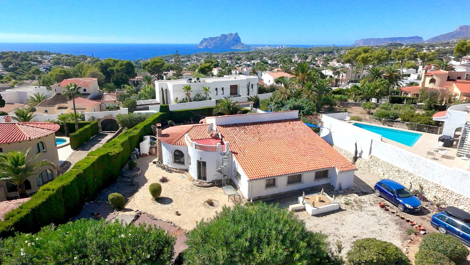 Chalet de 3 habitaciones en Benissa en venta con piscina garaje - 695.000 € (Ref: 10133462)