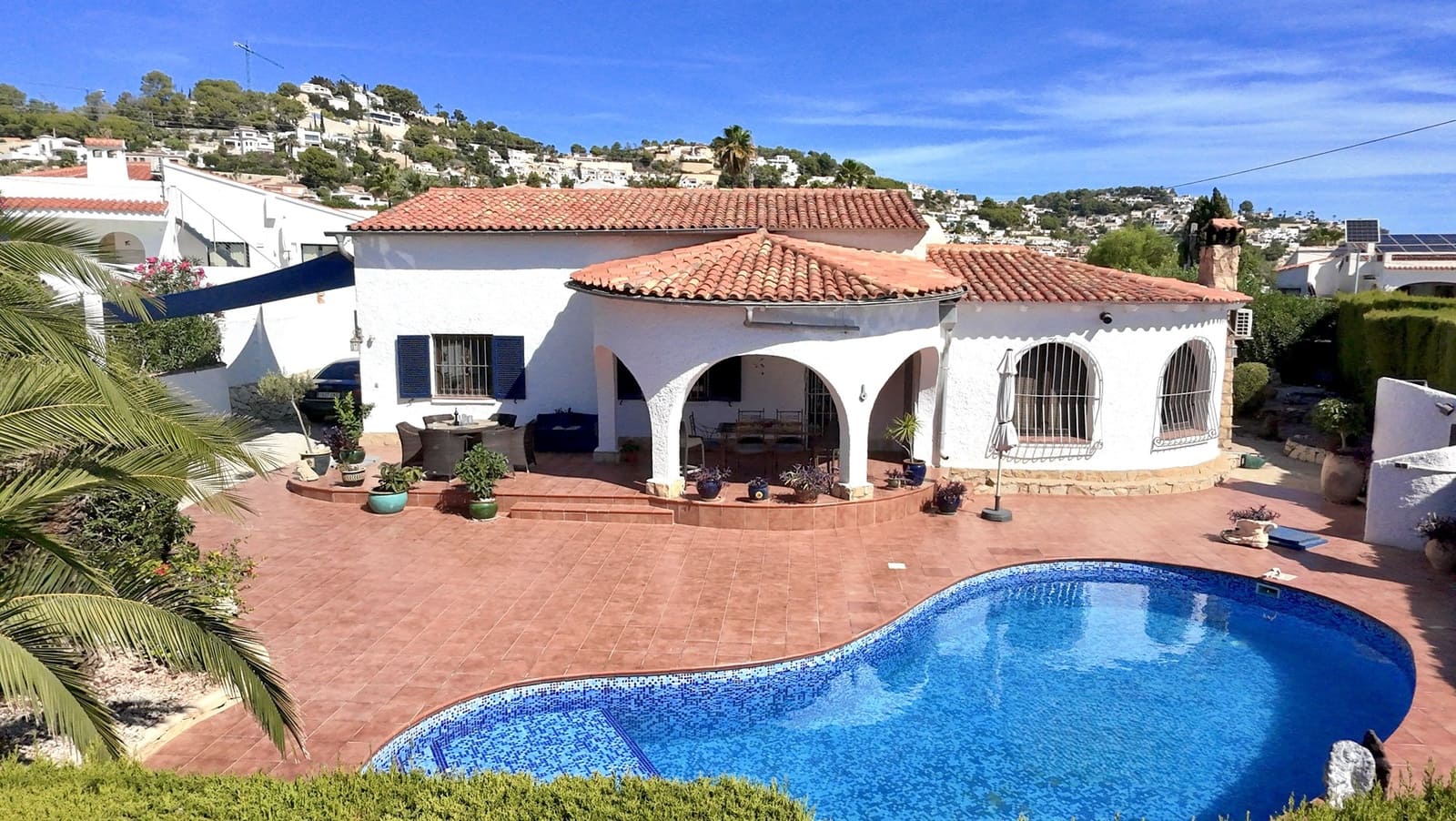 Chalet de 3 habitaciones en Benissa en venta con piscina garaje - 695.000 € (Ref: 10133462)