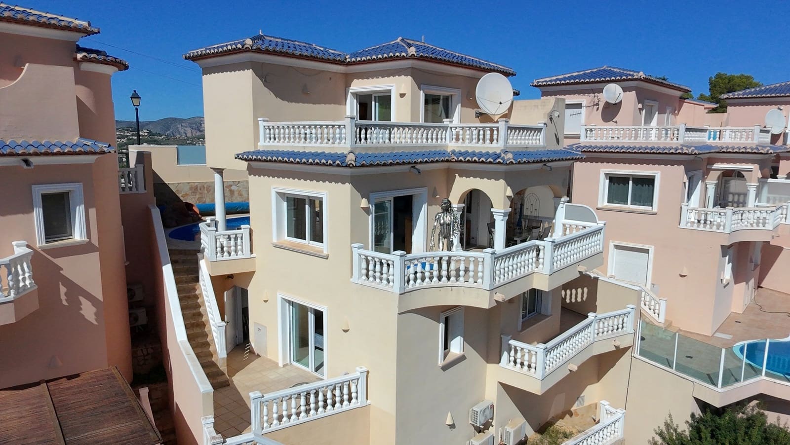 3 slaapkamer Villa te koop in Benitachell / Benitatxell met zwembad garage - € 565.000 (Ref: 10154200)