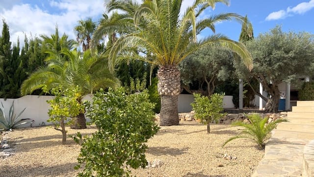3 soveværelse Villa til salg i Cumbre del Sol, Benitachell / Benitatxell med swimmingpool garage - € 870.000 (Ref: 10155502)