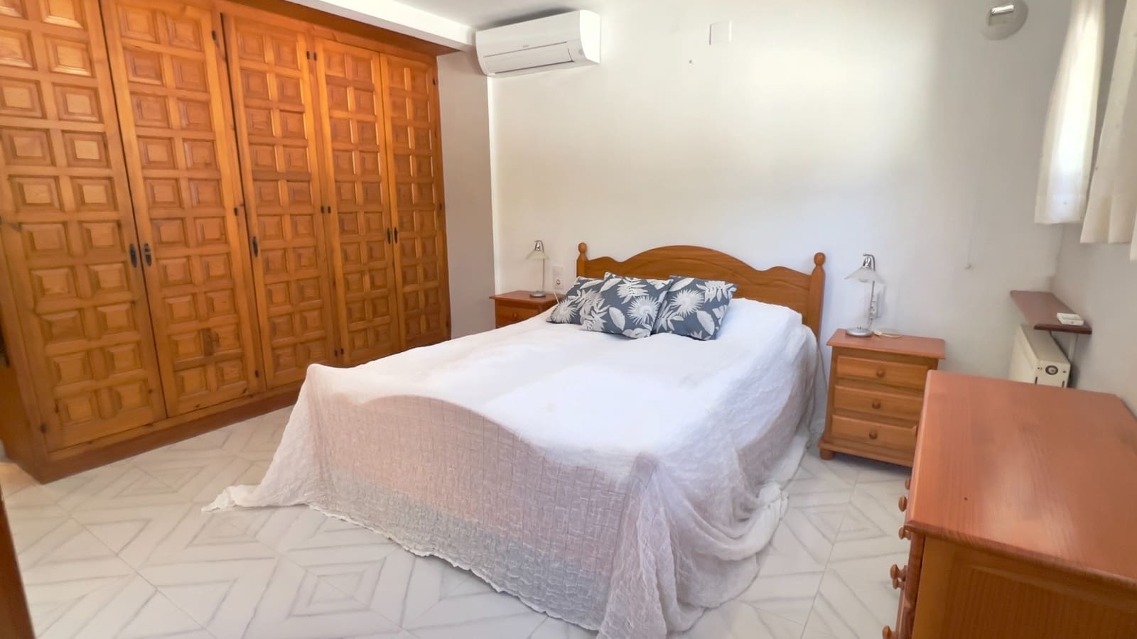 4 sypialnia Willa na sprzedaż w Moraira z basenem garażem - 650 000 € (Ref: 10159921)