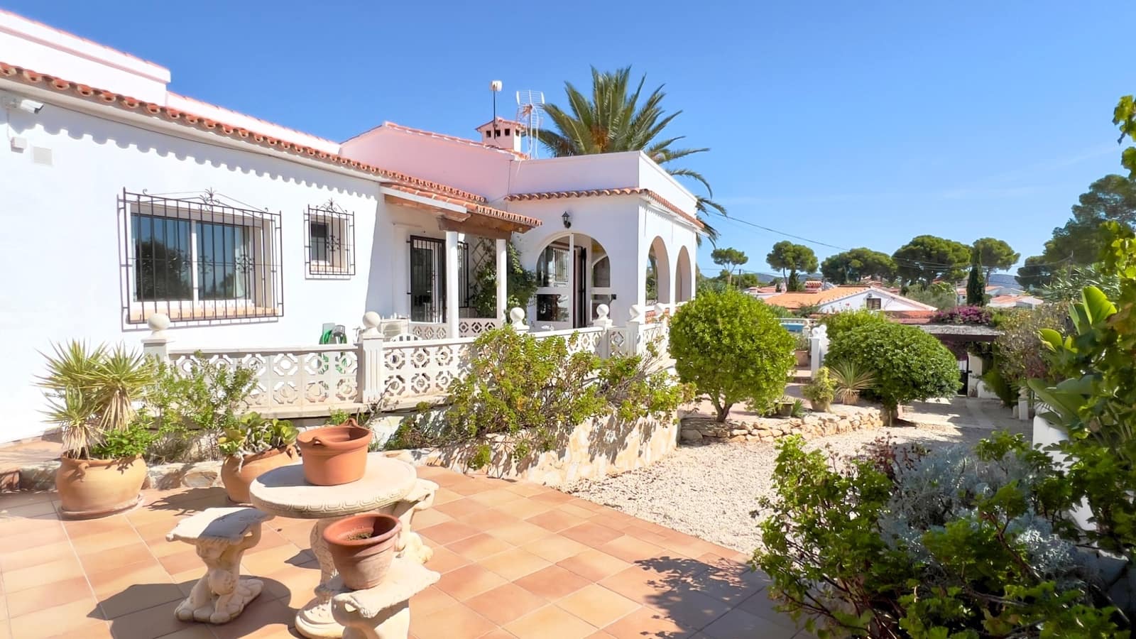 4 sypialnia Willa na sprzedaż w Moraira z basenem garażem - 650 000 € (Ref: 10159921)