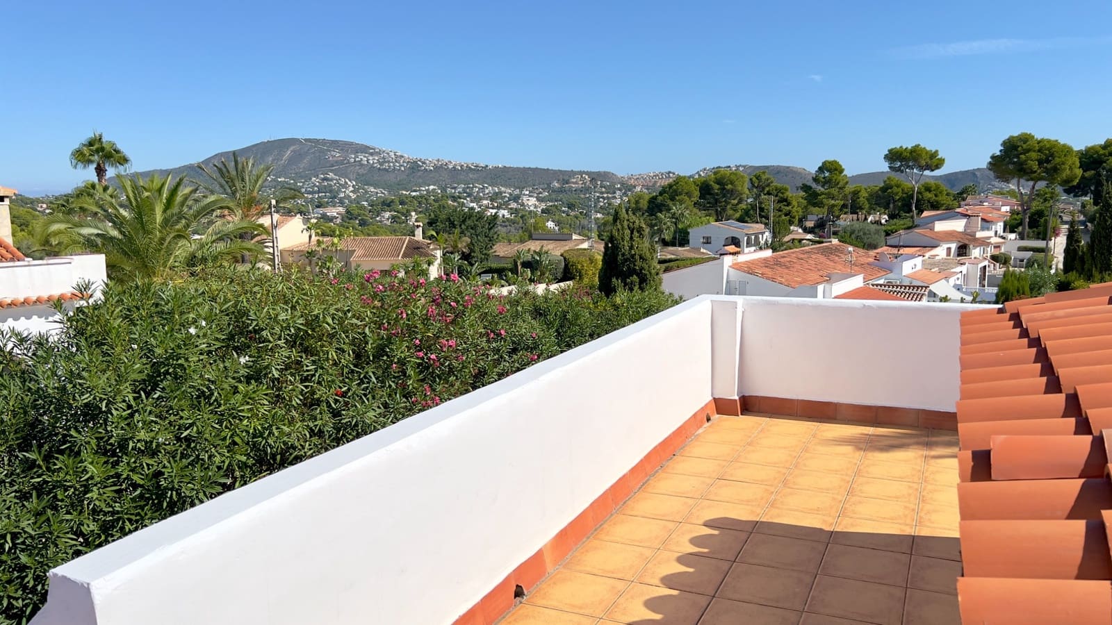 4 sypialnia Willa na sprzedaż w Moraira z basenem garażem - 650 000 € (Ref: 10159921)