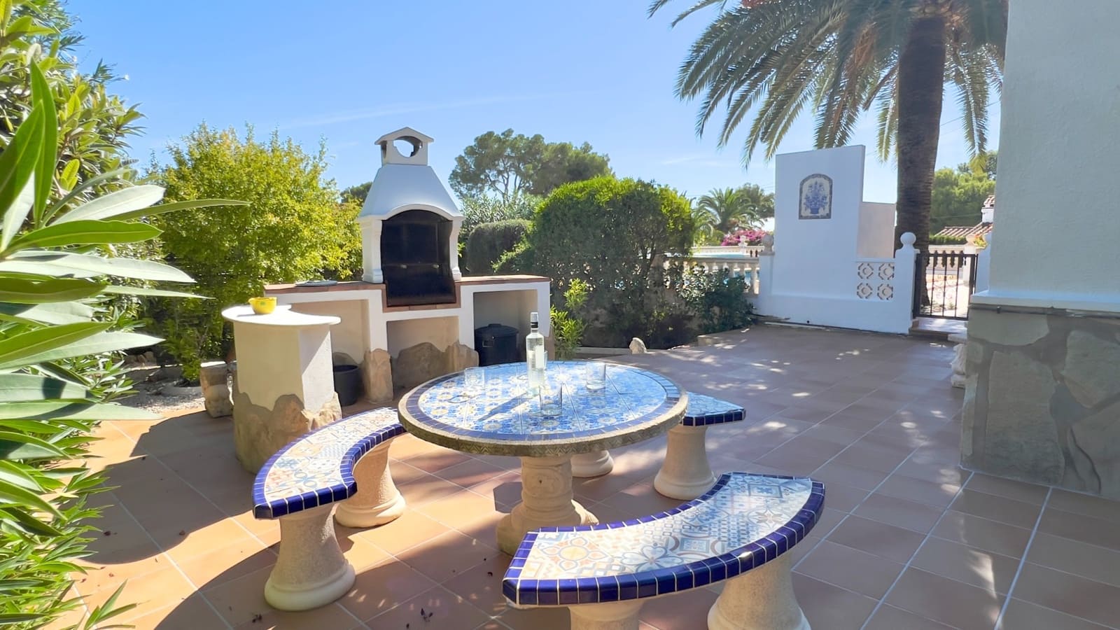 4 sypialnia Willa na sprzedaż w Moraira z basenem garażem - 650 000 € (Ref: 10159921)