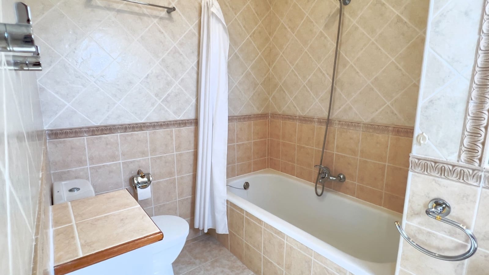 4 sypialnia Willa na sprzedaż w Moraira z basenem garażem - 650 000 € (Ref: 10159921)