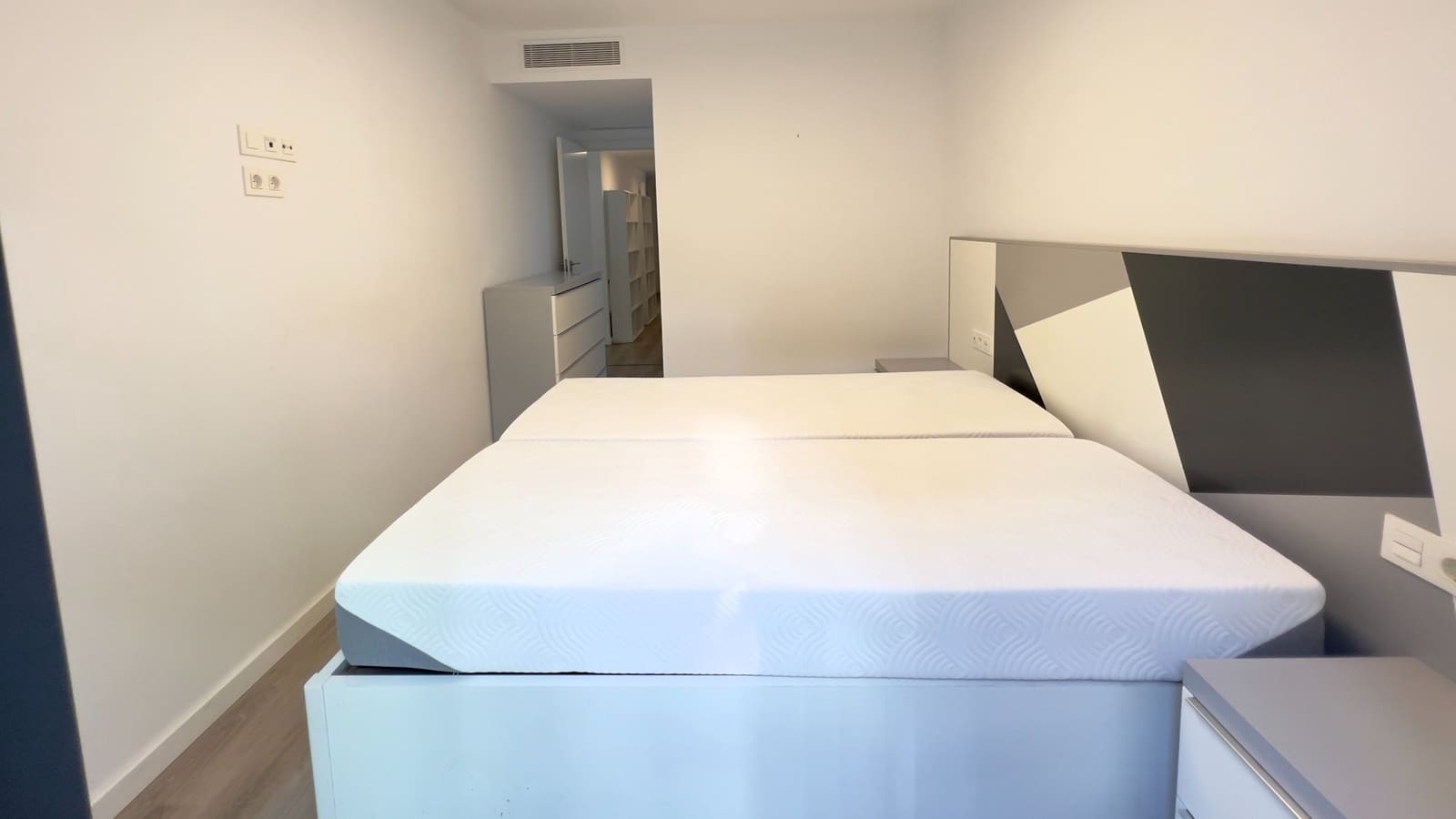 Apartamento de 2 habitaciones en Javea / Xàbia en venta con piscina garaje - 365.000 € (Ref: 10185907)