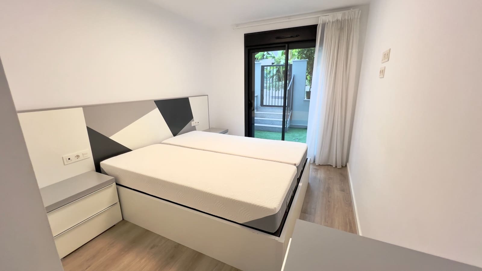 Apartamento de 2 habitaciones en Javea / Xàbia en venta con piscina garaje - 365.000 € (Ref: 10185907)