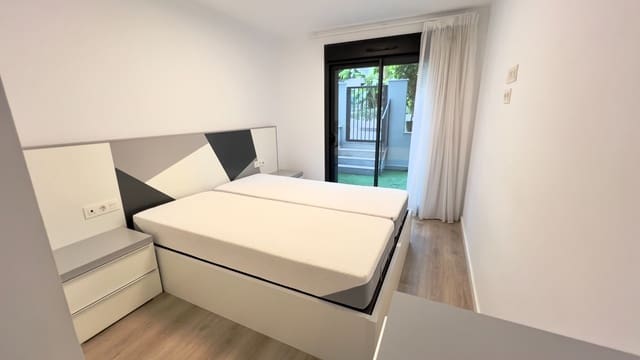 Apartamento de 2 habitaciones en Centro ciudad, Javea / Xàbia en venta con piscina garaje - 365.000 € (Ref: 10185907)