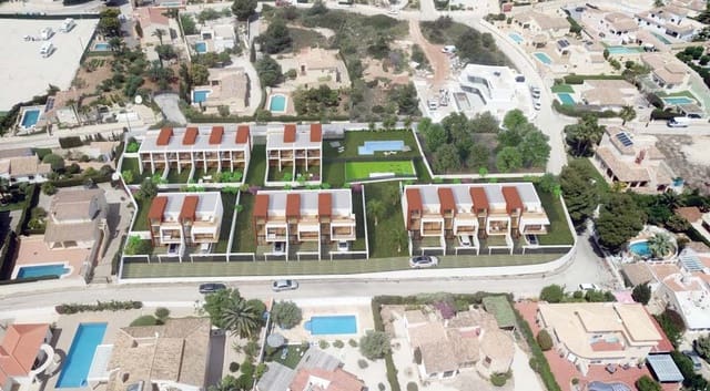 3 bedroom Villa for sale in Pueblo, Calpe / Calp with pool - € 755,000 (Ref: 7945045)